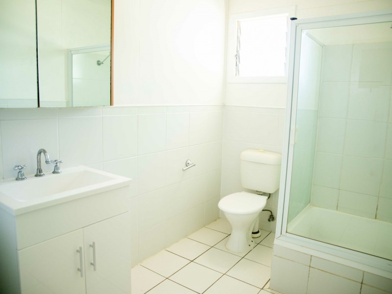 128 Currey Street, Roma QLD 4455