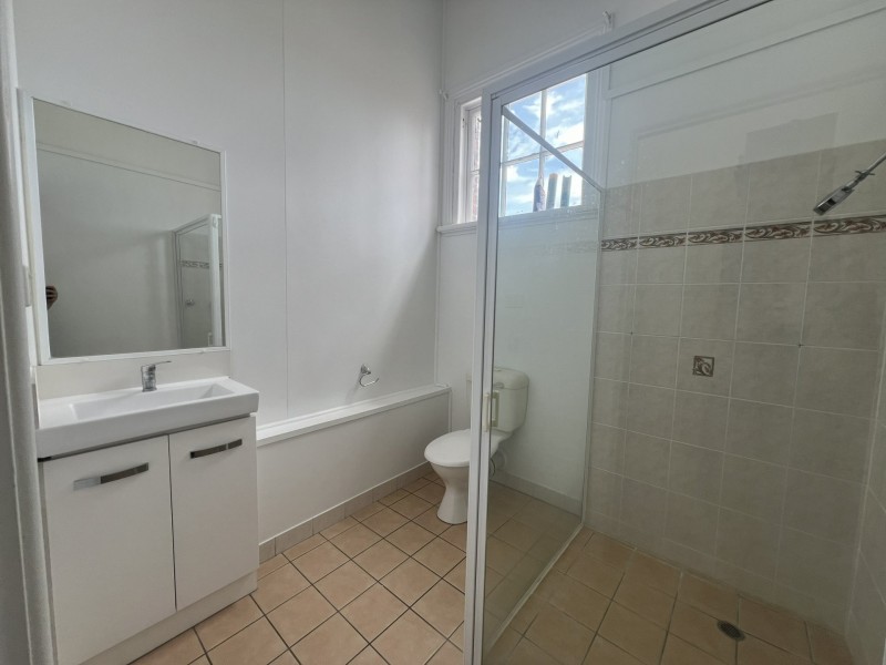 1/65 McDowall Street, Roma QLD 4455