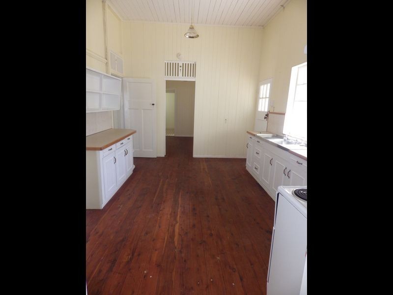 164 Alice Street, Mitchell QLD 4465