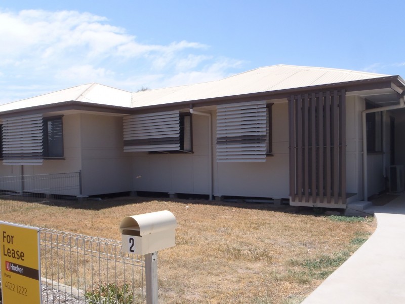 2/2 Arthur Street, Roma QLD 4455