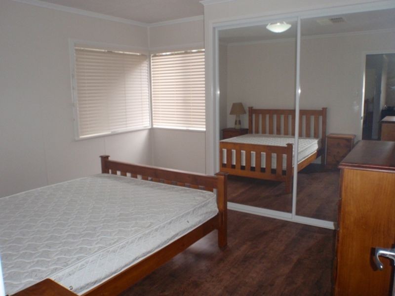 4 Wyndham Street, Roma QLD 4455