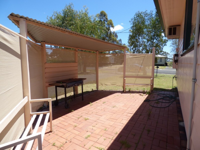 14 Powell Street, Roma QLD 4455