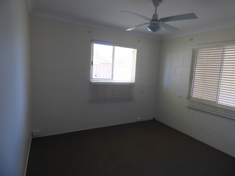 15 Taylor Street, Roma QLD 4455