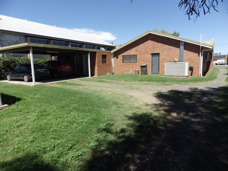 41 Cambridge Street, Mitchell QLD 4465