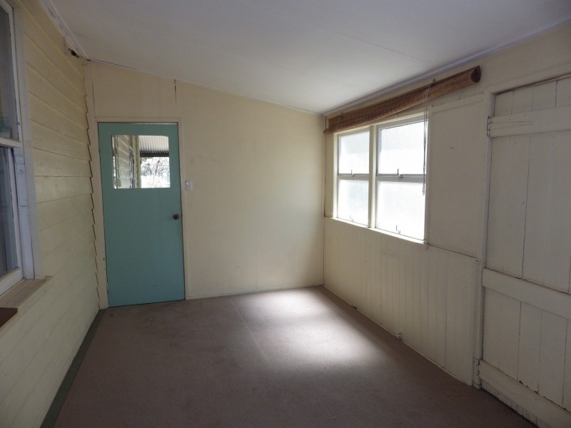 28 Feather Street, Roma QLD 4455