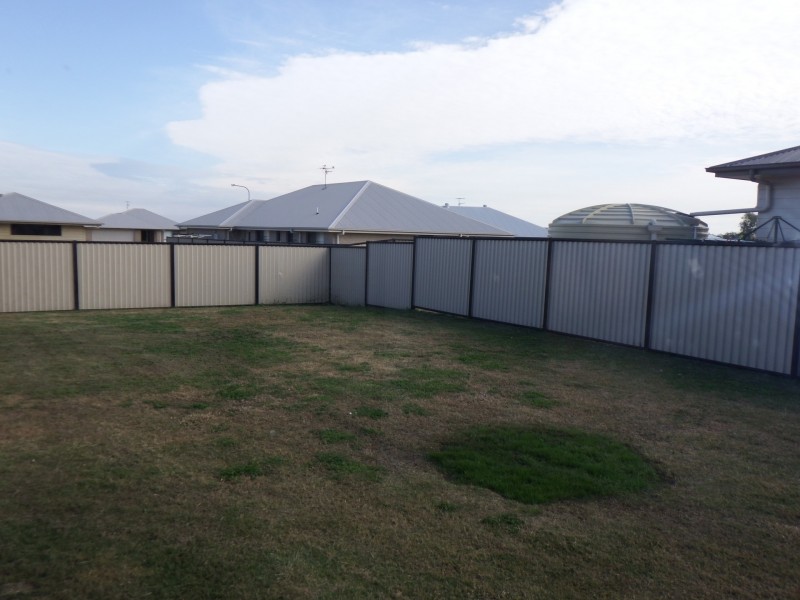 13 Lockyer Crescent, Roma QLD 4455