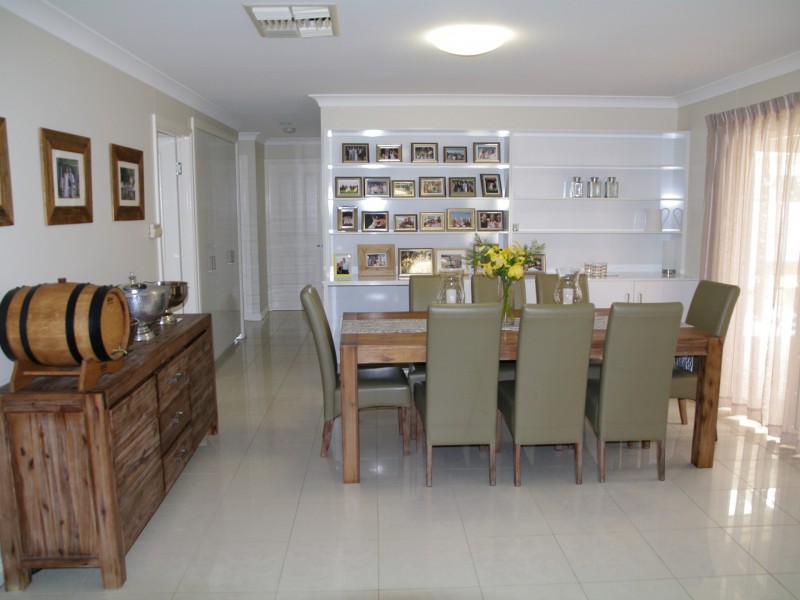 19 Alexander Avenue, Roma QLD 4455