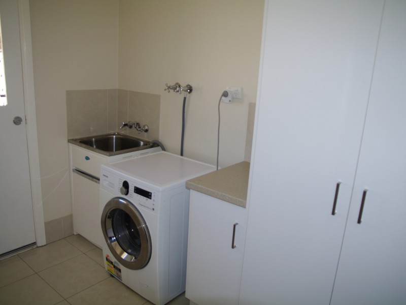 19 Alexander Avenue, Roma QLD 4455