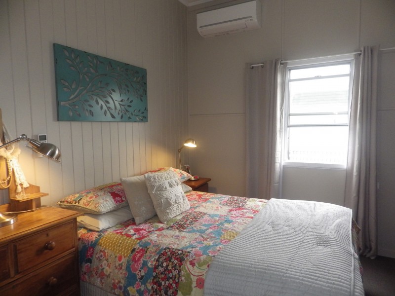122 Arthur Street, Roma QLD 4455