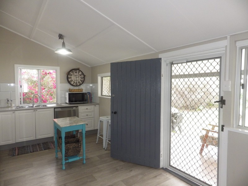 122 Arthur Street, Roma QLD 4455