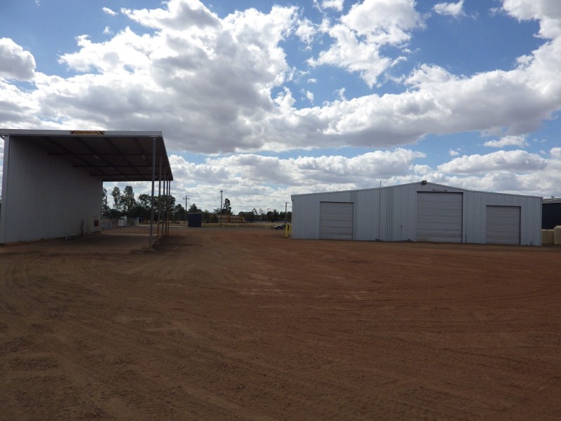 Shed 2, 8- Beaumont Drive, Roma QLD 4455