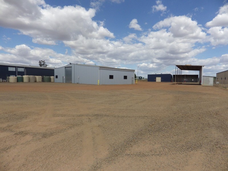 Shed 2, 8- Beaumont Drive, Roma QLD 4455