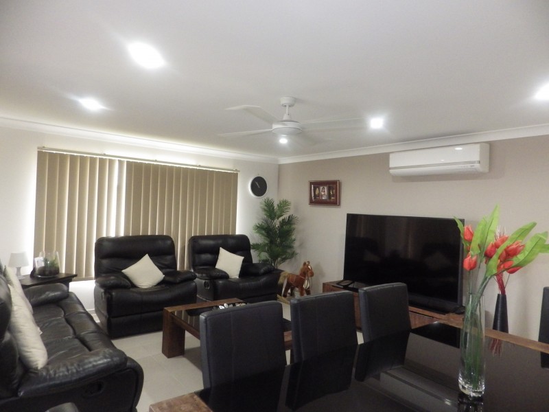 19 Lomandra Avenue, Roma QLD 4455