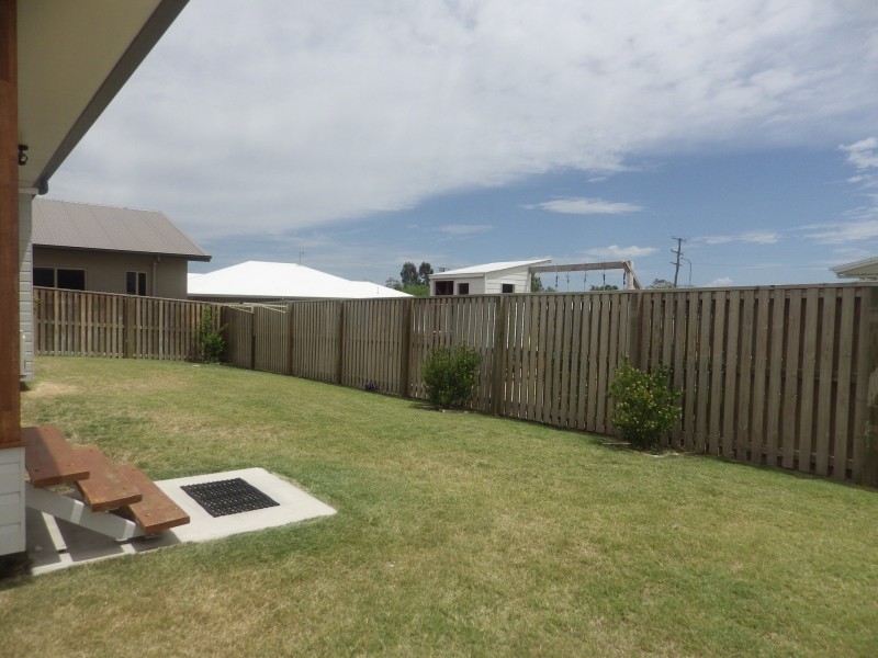 19 Lomandra Avenue, Roma QLD 4455