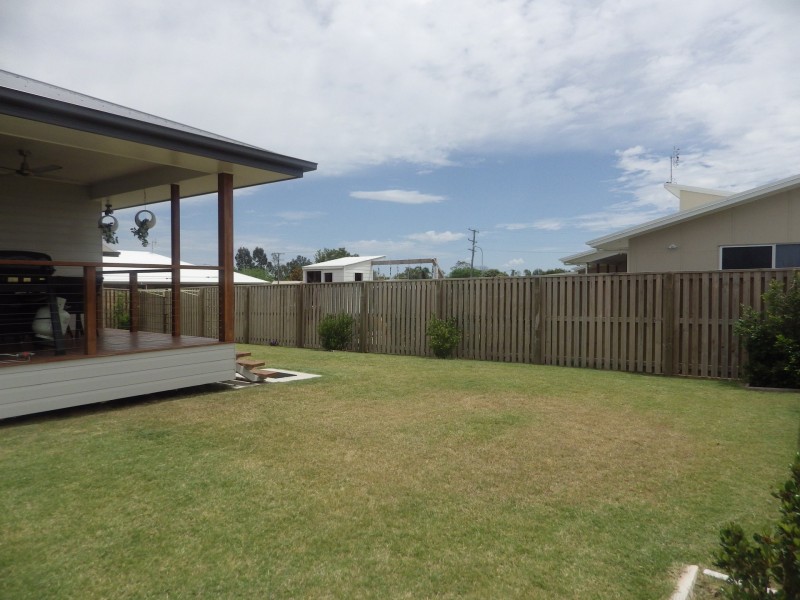 19 Lomandra Avenue, Roma QLD 4455