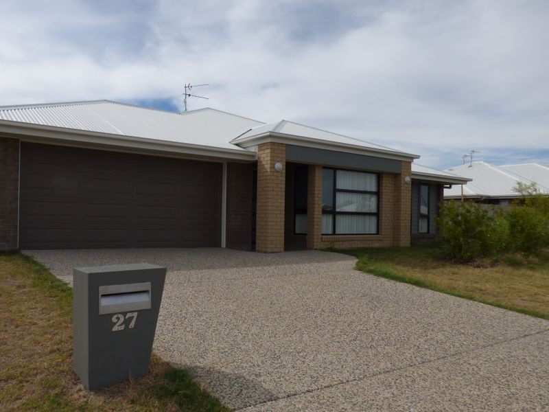 27 Wheeler Drive, Roma QLD 4455