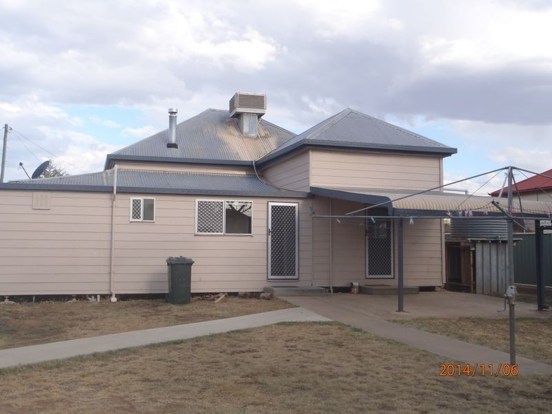 109 Wyndham St, Roma QLD 4455