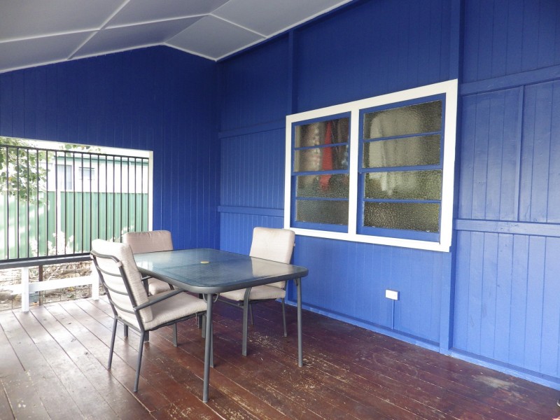 6 Northern Road, Roma QLD 4455