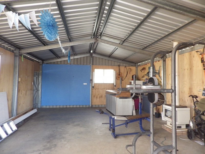 6 Northern Road, Roma QLD 4455