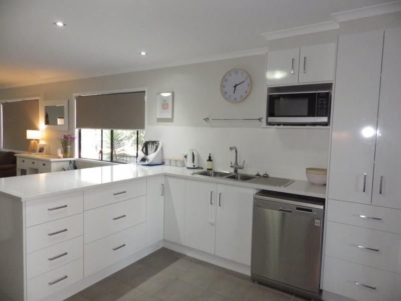 16 Powell Street, Roma QLD 4455