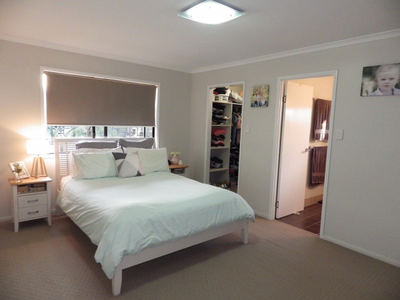 16 Powell Street, Roma QLD 4455