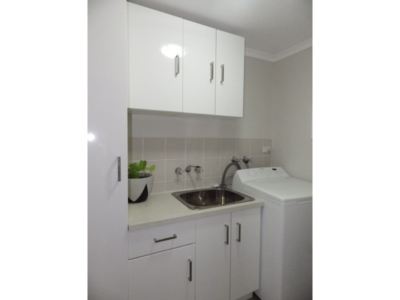 16 Powell Street, Roma QLD 4455