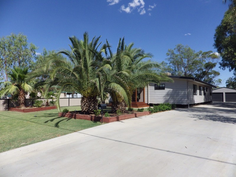 16 Powell Street, Roma QLD 4455