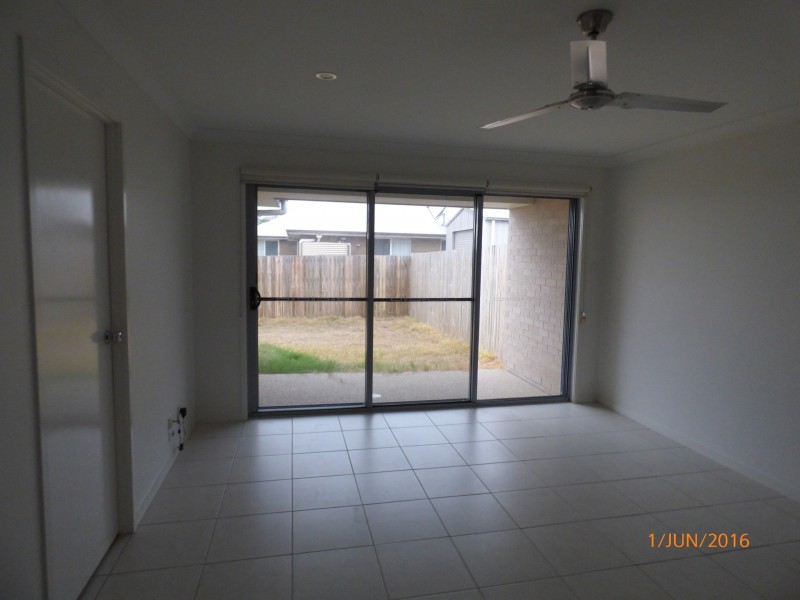 2/85 Wheeler Drive, Roma QLD 4455