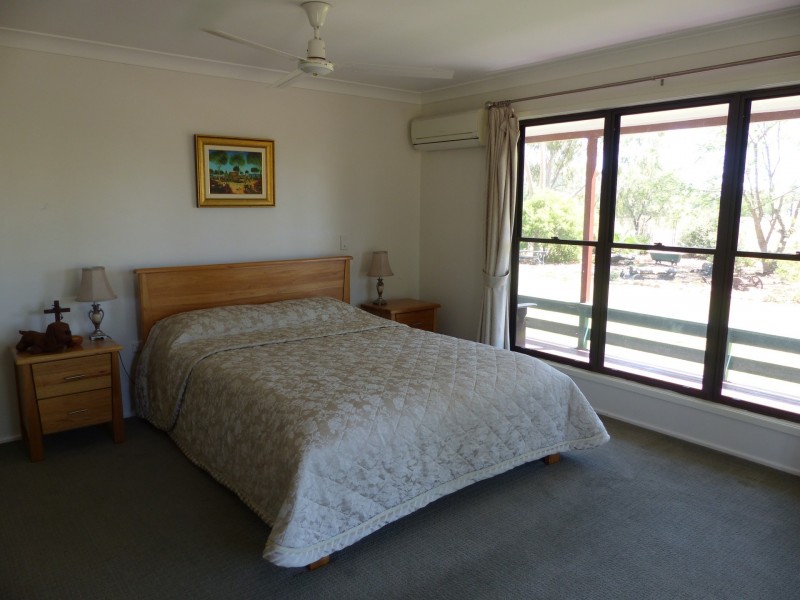 38 Carlyon Street, Mitchell QLD 4465