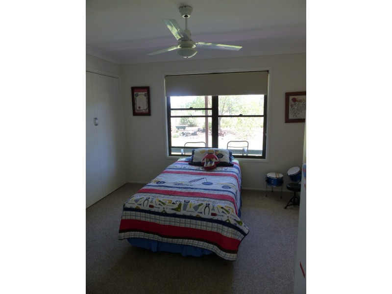 38 Carlyon Street, Mitchell QLD 4465