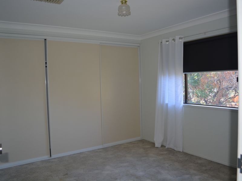 24 Derry Street, Roma QLD 4455