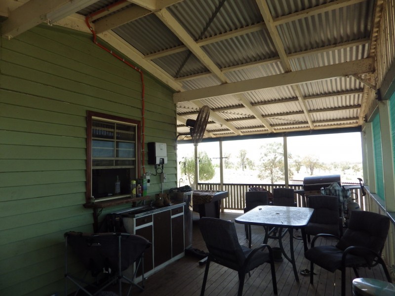 302 Gerhardts Lane, Roma QLD 4455