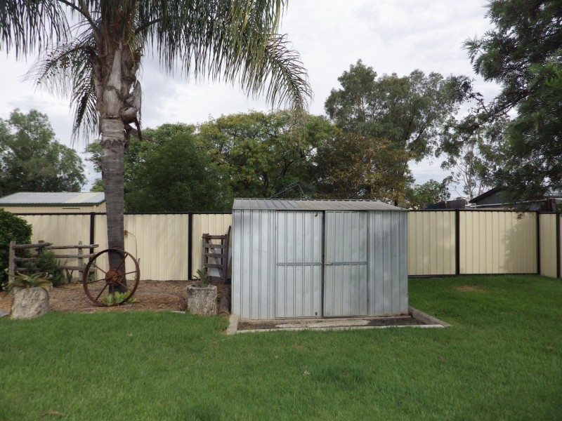 52 Raglan Street, Roma QLD 4455