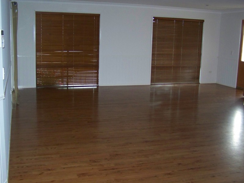 52 Raglan Street, Roma QLD 4455