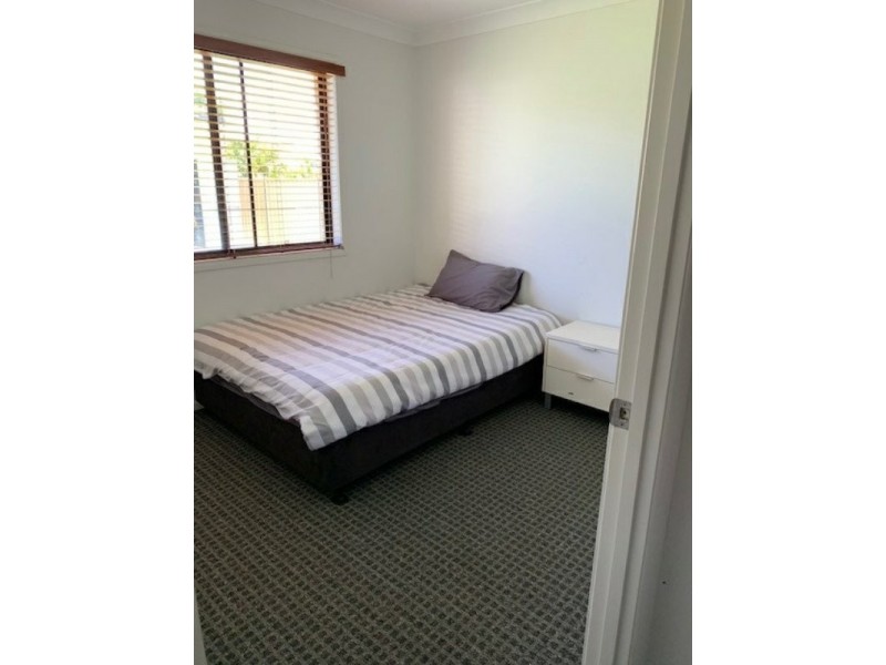 124 Bowen Street, Roma QLD 4455