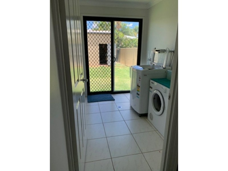 124 Bowen Street, Roma QLD 4455