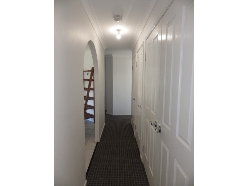 124 Bowen Street, Roma QLD 4455