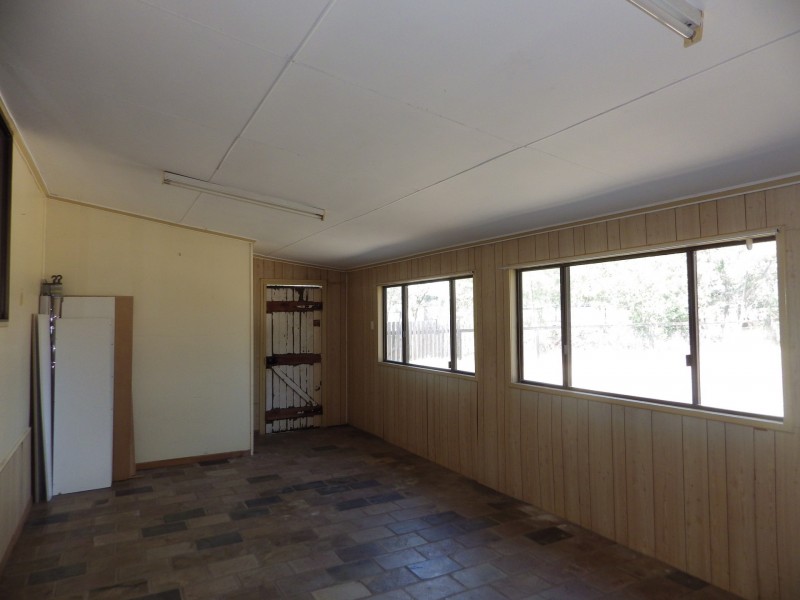 75 Hawthorne Street, Roma QLD 4455