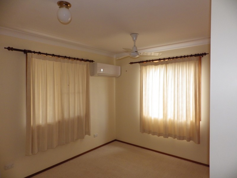 1253 Carnarvon Highway, Roma QLD 4455