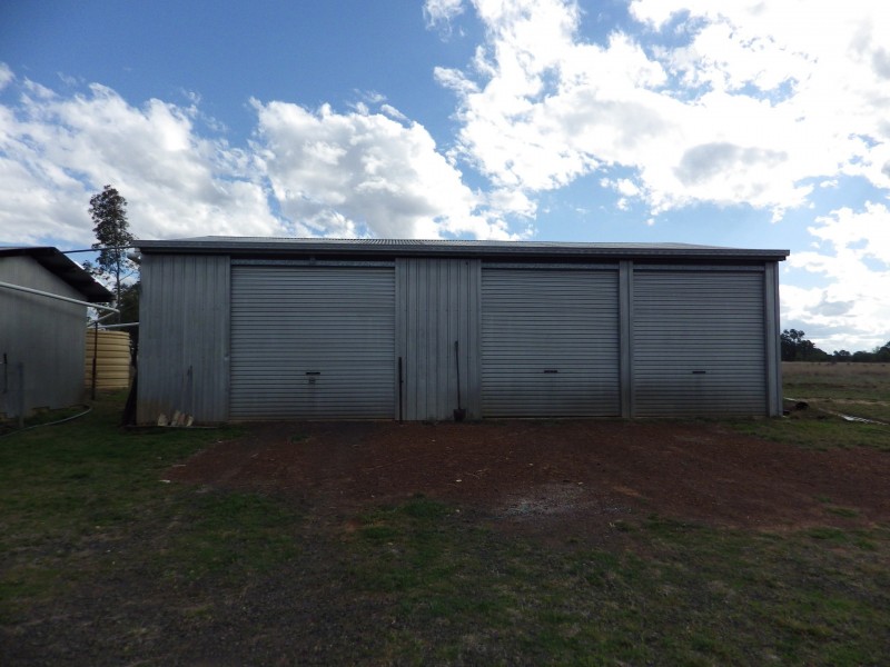 1253 Carnarvon Highway, Roma QLD 4455