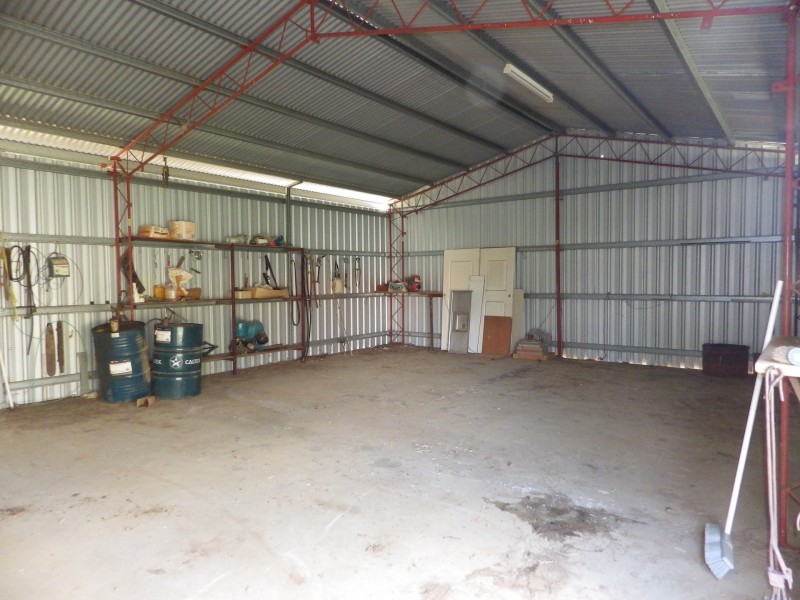 1253 Carnarvon Highway, Roma QLD 4455