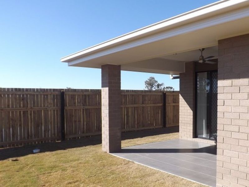 33 Wheeler Drive, Roma QLD 4455