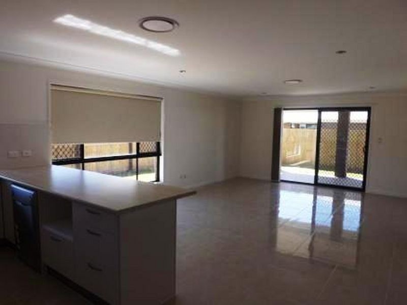 22 Wheeler Drive, Roma QLD 4455