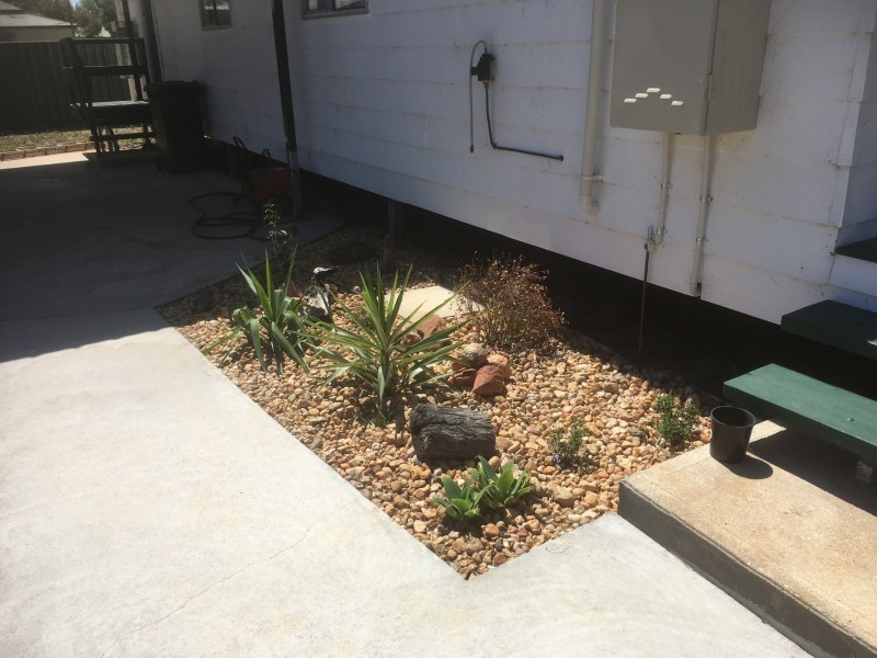 33 Edinburgh Street, Mitchell QLD 4465