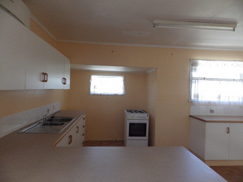 20 Conlan Street, Roma QLD 4455