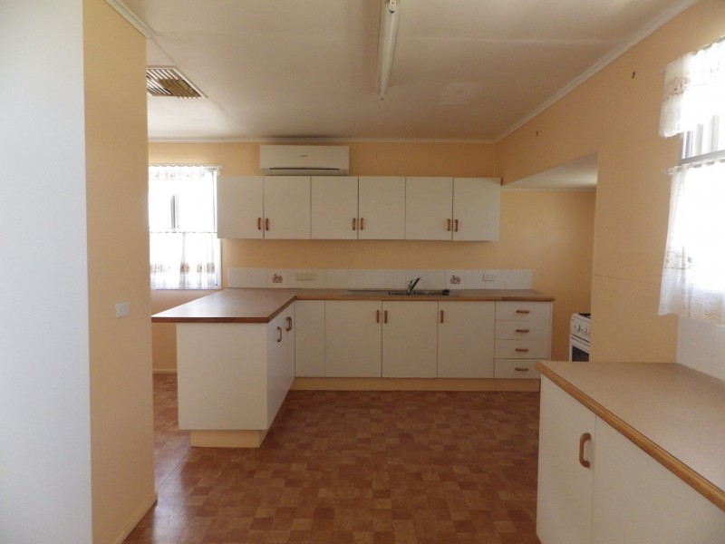 20 Conlan Street, Roma QLD 4455