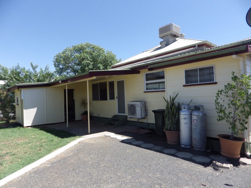 20 Conlan Street, Roma QLD 4455