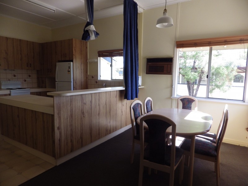 58 Hawthorne Street, Roma QLD 4455