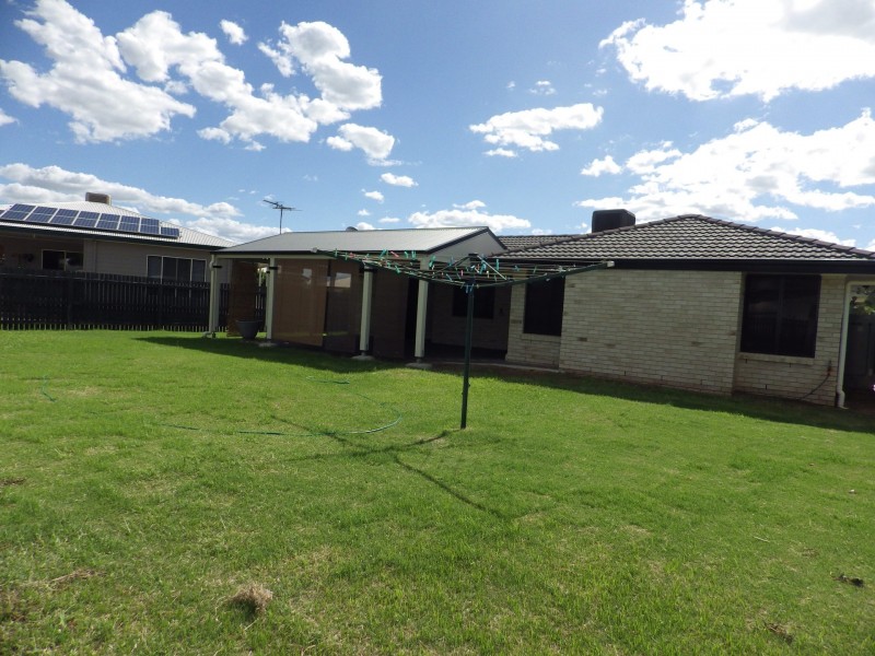 29 Karalee Court, Roma QLD 4455