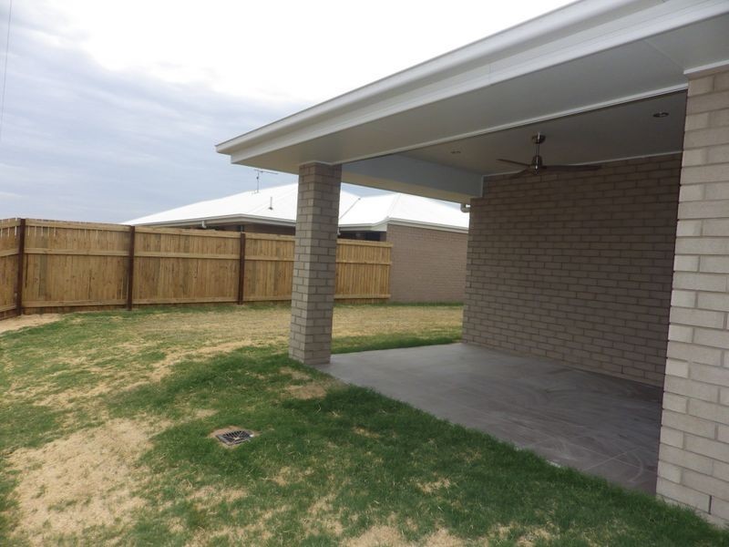 35 Wheeler Drive, Roma QLD 4455